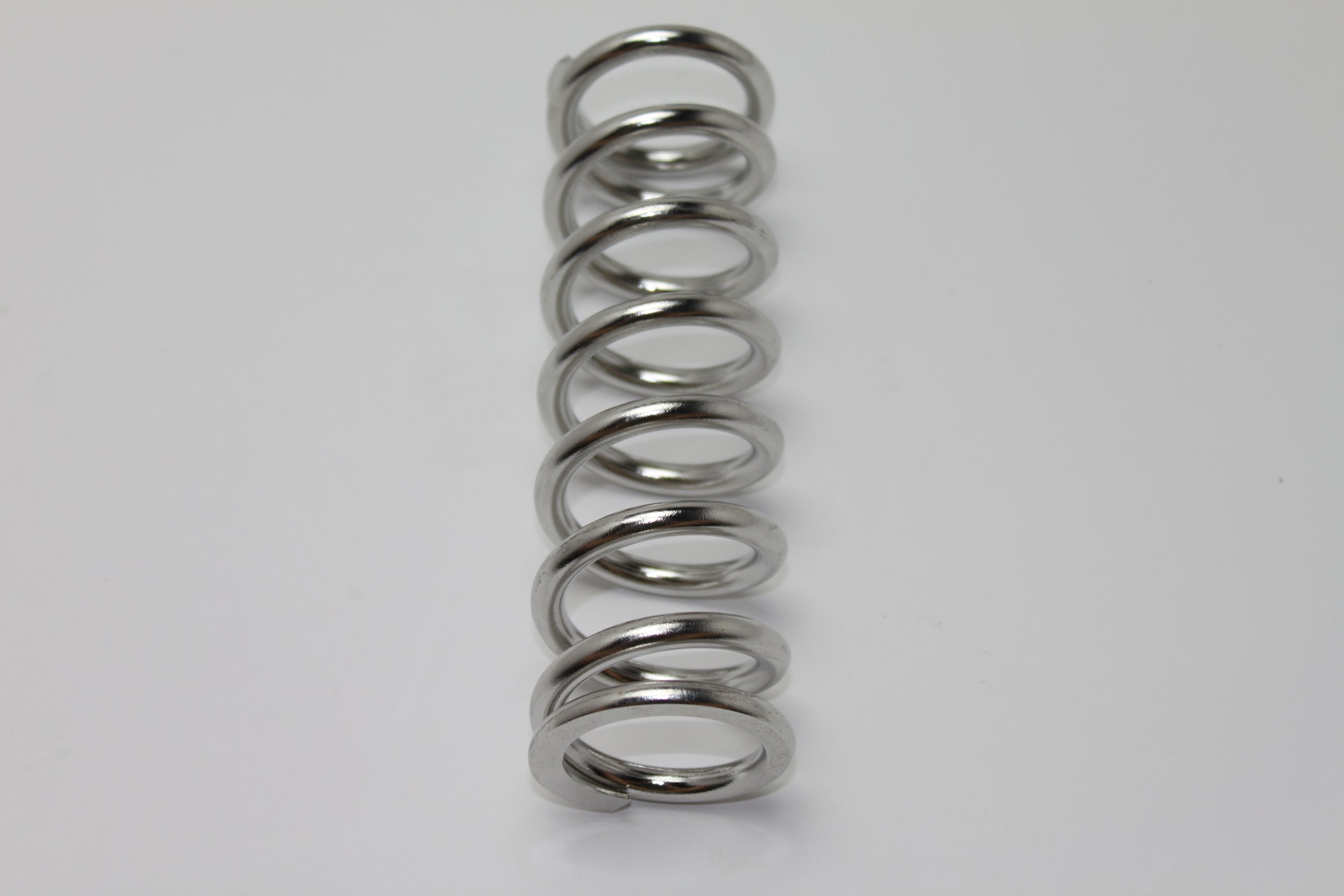 Designed to withstand demanding vibratory movement, these springs provide consistent tension to support long-lasting operation and optimal machine performance
