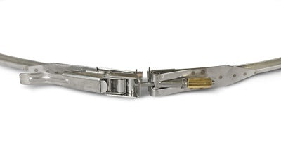 Best for fast screen or frame swaps on vibratory screeners, food and pharmaceutical lines requiring quick sanitation changeouts, and high-turnover screening environments with frequent maintenance cycles